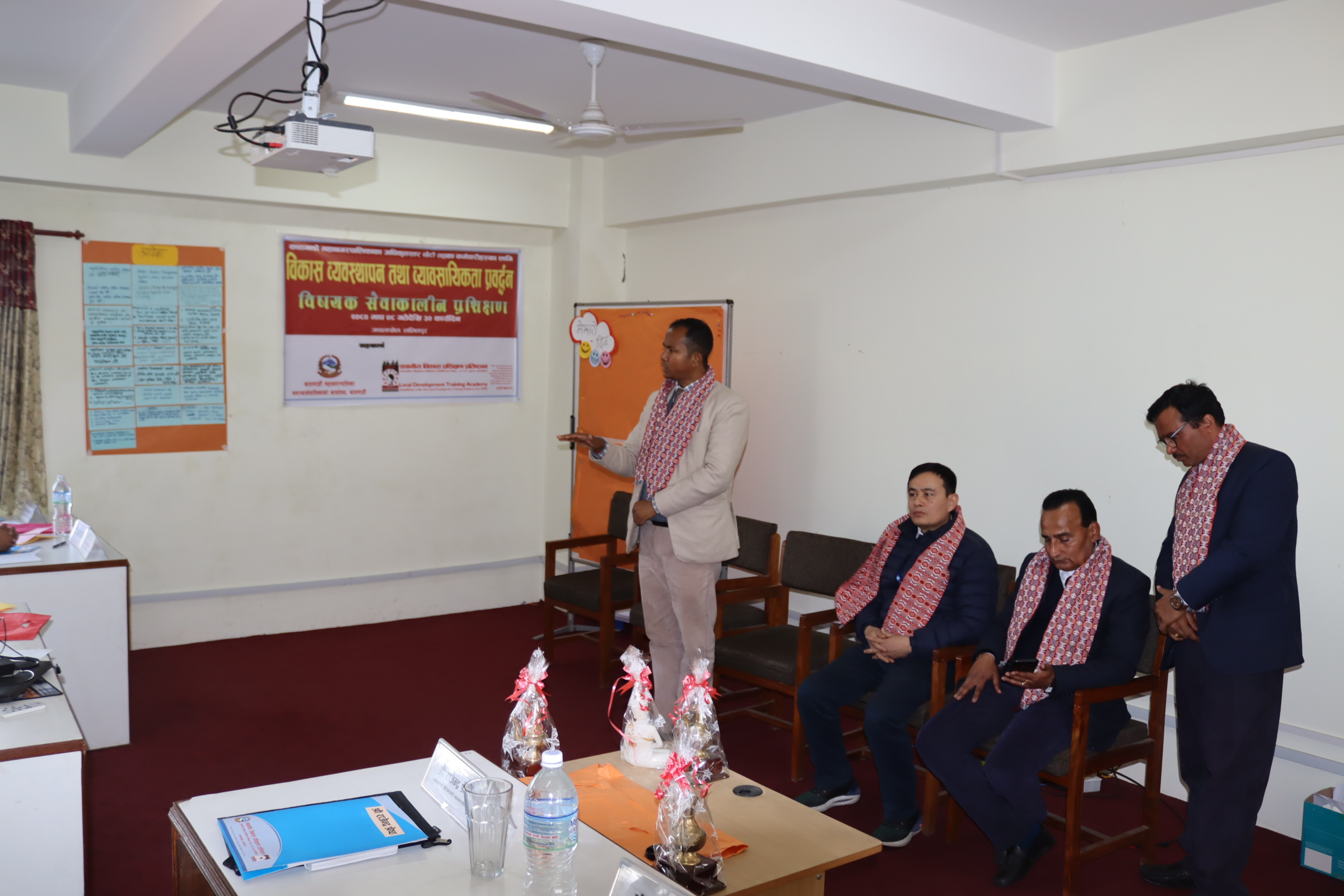Kathmandu Metropolitan City, Tokha Municipality and Nagarjun Municipality conduct in-service training for officer 6th level